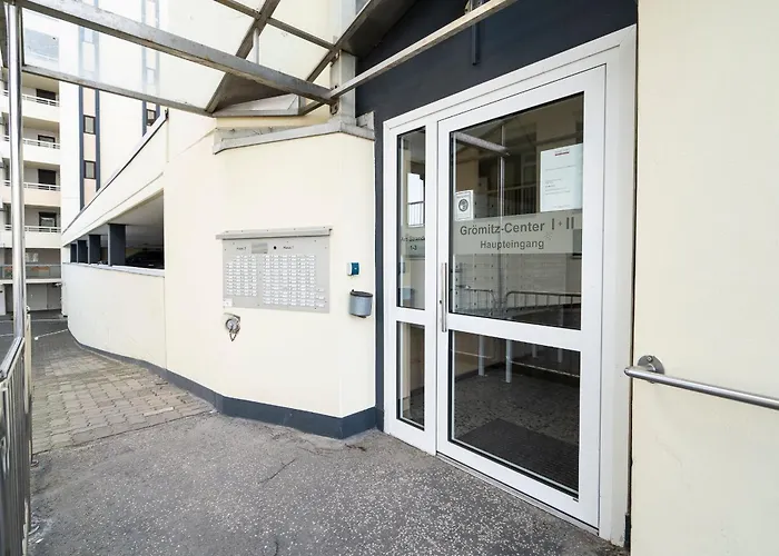 Center Happy Place *